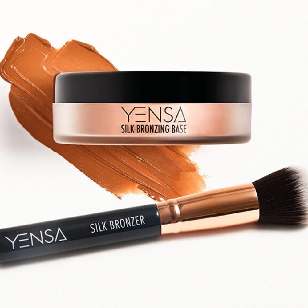 Yensa Beauty Silk Bronzing Base Sunlit Glow Bronzer and Brush Duo New in Box